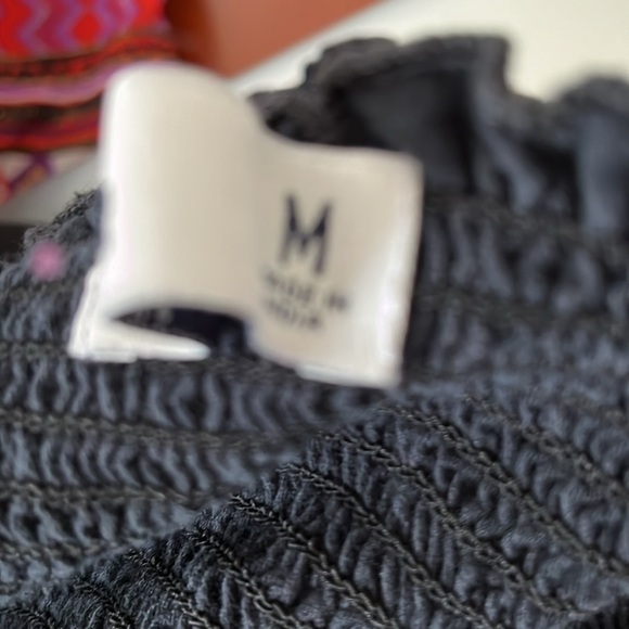 Hollister Top M Smocked Milkmaid Crop Off Shoulder Short Sleeve Crisscross Black - Picture 4 of 4